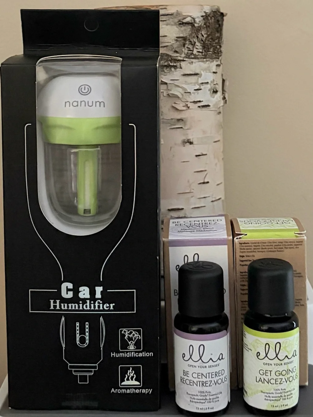 Nanum Car Humidifier Diffuser + 2 Ellia Essential Oils Bundle New